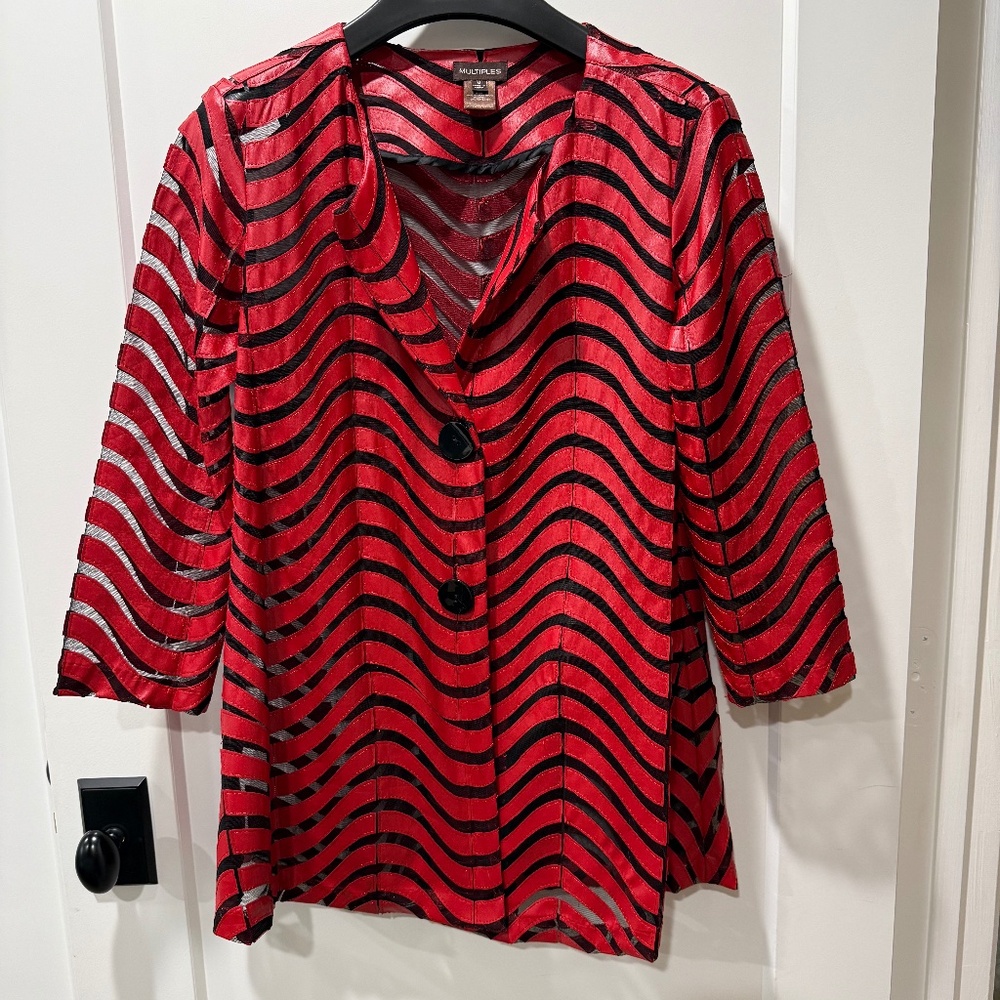Multiples semi-sheer jacket in red faux leather, size M